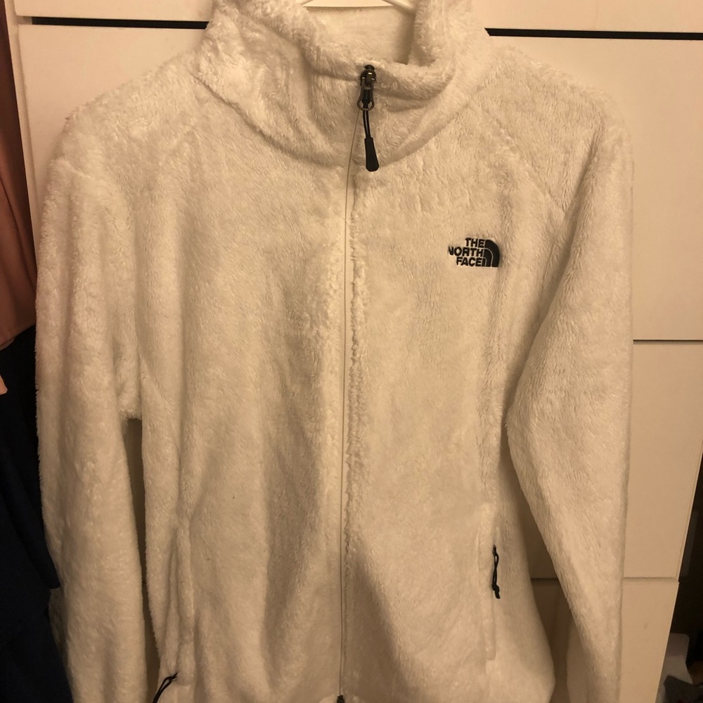 Fluffy North Face Osito